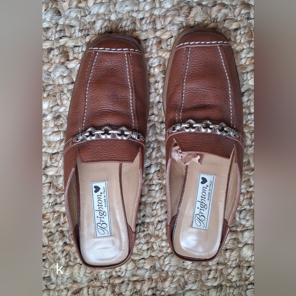 Brighton Julie brown croc embossed hearts chain leather mules size 6.5 casual 36